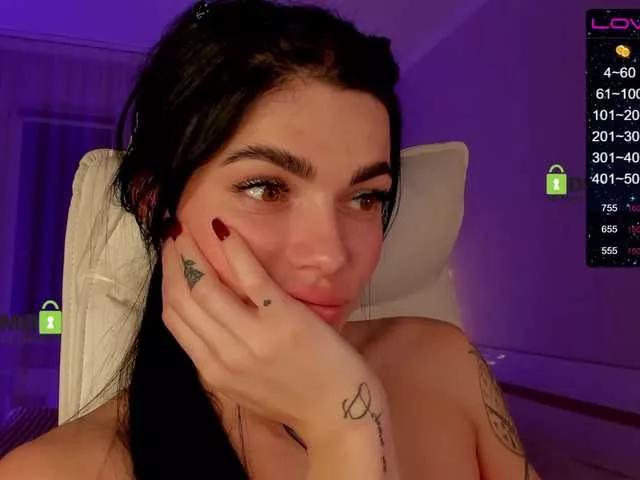 ---Calypso--- on BongaCams 