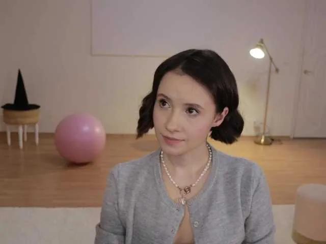 BongaCams -FemaleEssence- is Freechat -FemaleEssence- — Freechat on BongaCams