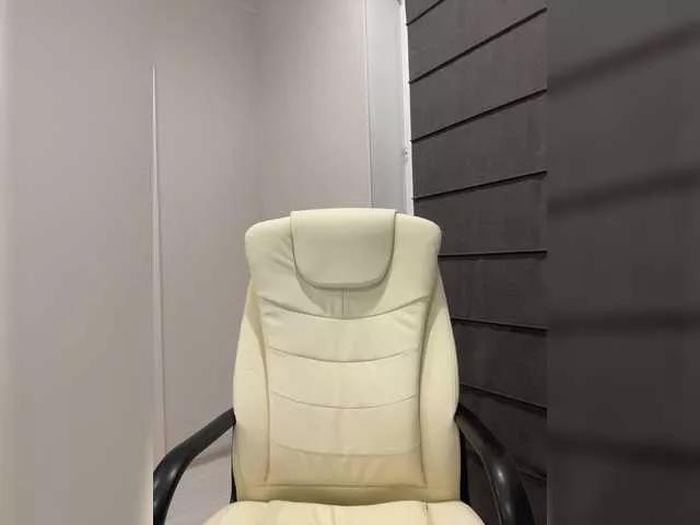 Offline -Jolly- on BongaCams