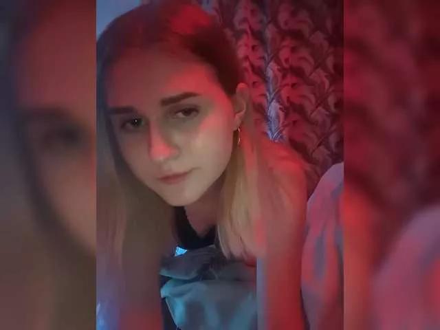 Offline -Karina- on BongaCams