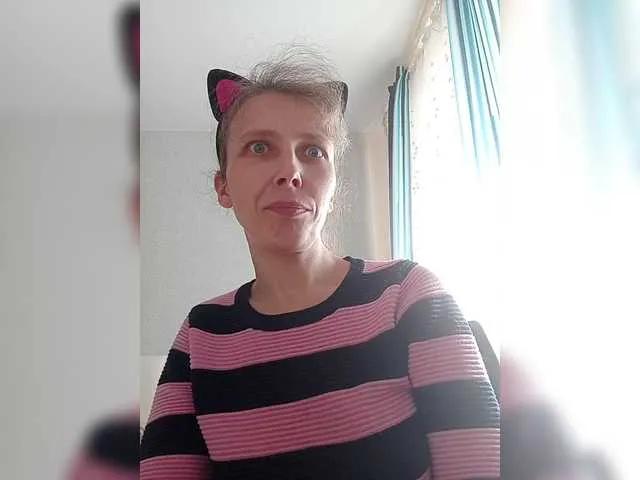 -queen-margo- on BongaCams