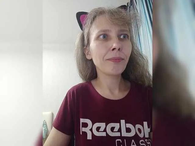 Avatar of -queen-margo-