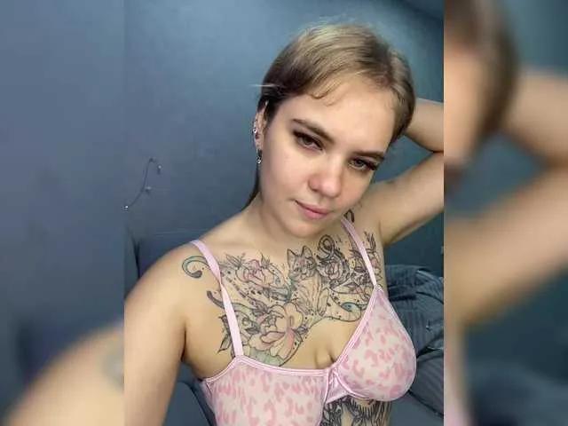 -Tiki-Riki- — Freechat on BongaCams