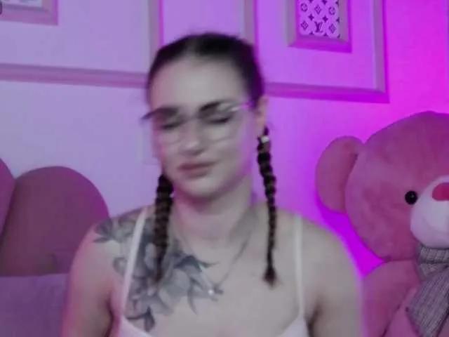 AbbyWhite on BongaCams 