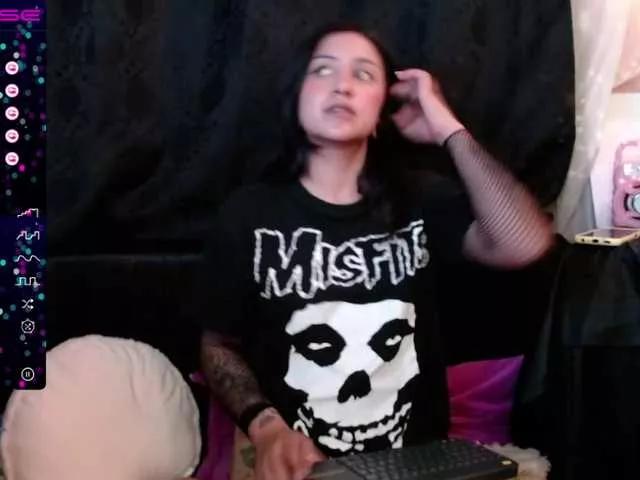 Offline AbsentaVert on BongaCams