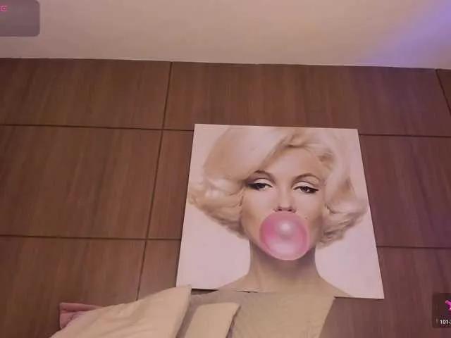 BongaCams AgattaDuque is Freechat AgattaDuque — I love fun, daring, sincere and talkative people, do you like to be daring? You are in the right place