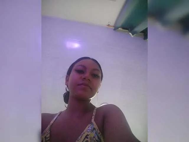 Alahia on BongaCams 