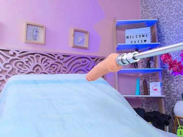 Offline alannakim on BongaCams