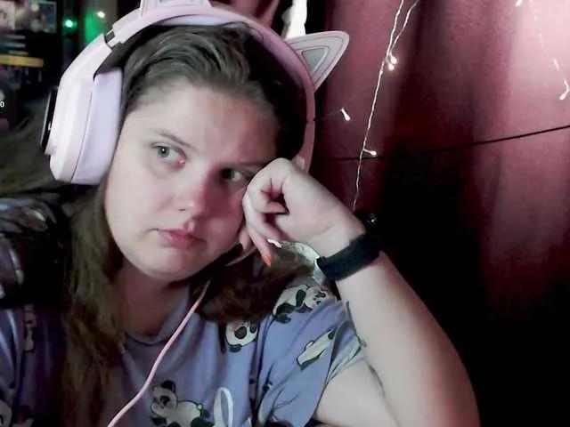 alicepussy — I love kindness, sincerity, generosity, high intelligence, the main thing is that a man is responsive and kind to me.