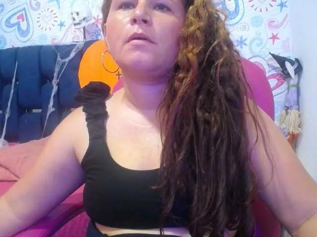 ALICIA-REYES — Freechat on BongaCams