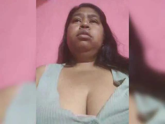 Offline Aliciahotsexy on BongaCams