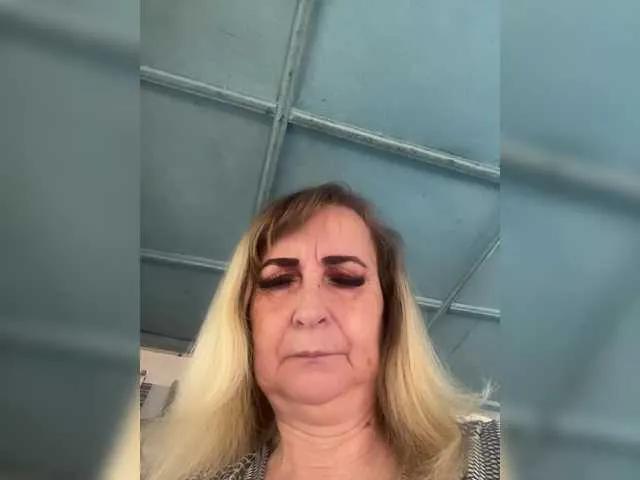 Offline Alina1965 on BongaCams