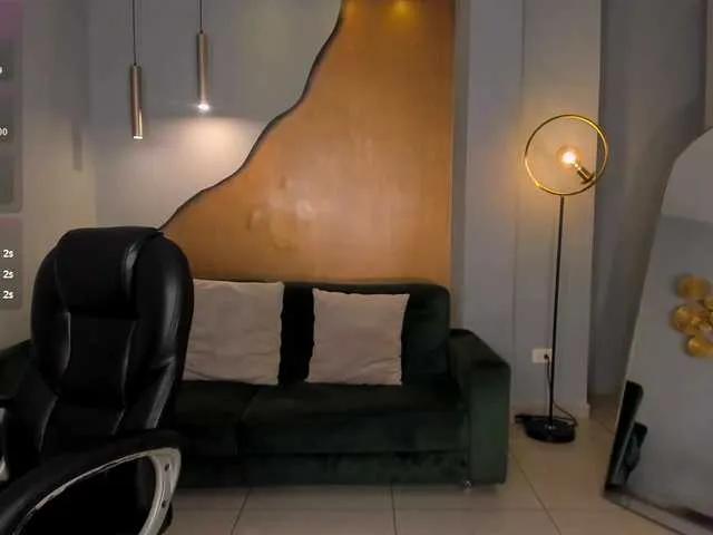 Freechat AlinaKravitz on BongaCams