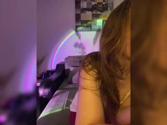 Alisasqrl — your fantasies, compliments, tokens