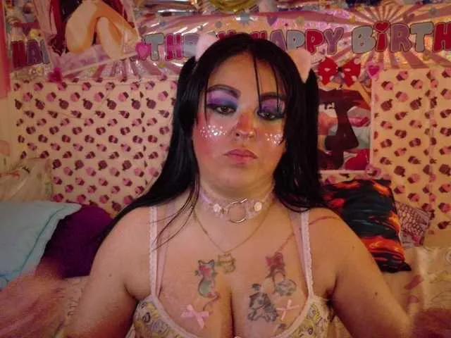 Offline AlizeHentaiMeow on BongaCams