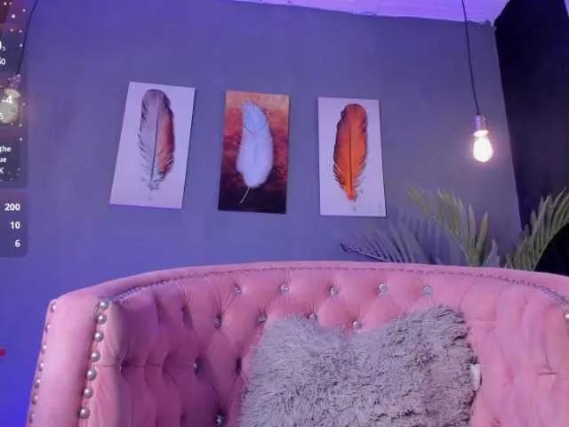 Offline amyevans on BongaCams