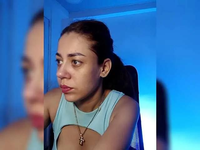 Annbellarose — Being the queen  of your heart