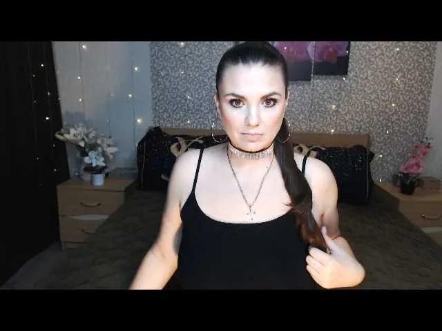 Offline AwesomeValen on BongaCams