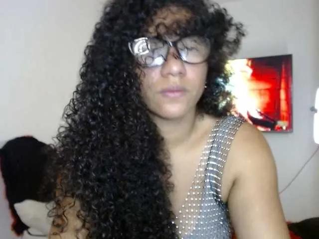 Bellacrespa on BongaCams 