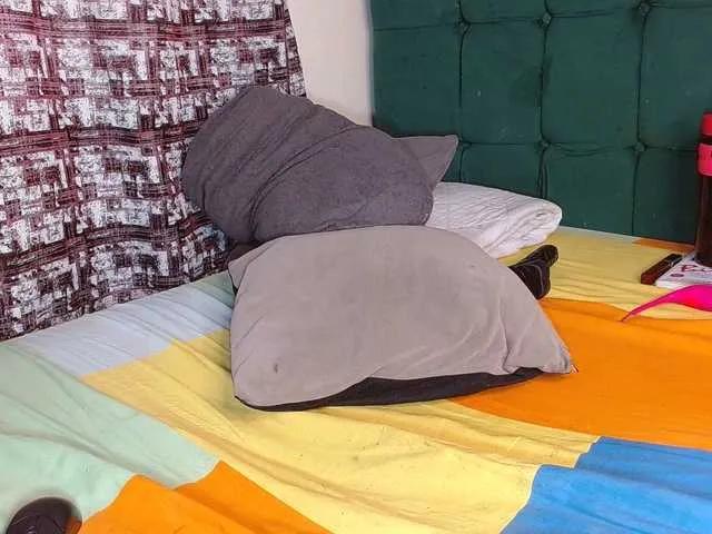 Blissloves — kisssing oral sex a  good spender i clit play lush play