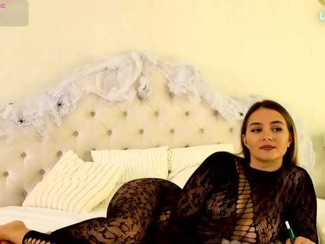 BongaCams BlondieAnnia is Freechat BlondieAnnia — Golden hair, dangerous curves, and a voice that whispers trouble. I'm a sweet addiction wrapped in silk sheets and slow kisses. Come find out what your dreams have been missing.