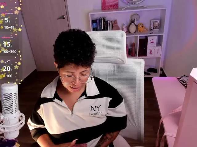 BunnybellPrincess — I love people who can really lisent me