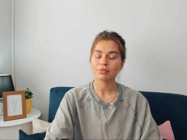Avatar of CamilaPretty