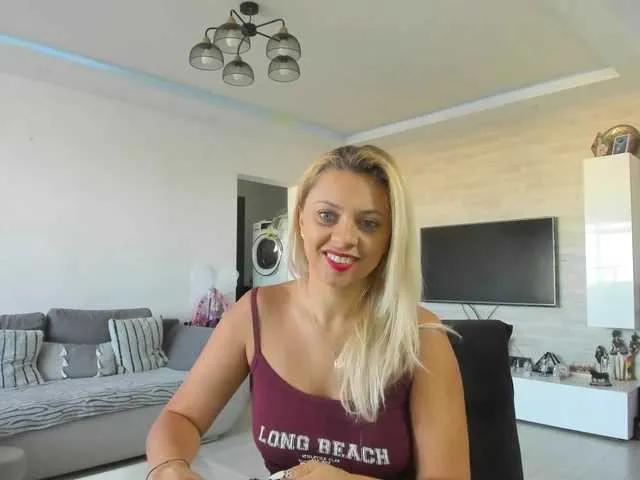 Avatar of CarlaStaceeFun