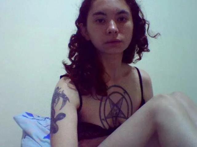 Offline Celena980 on BongaCams