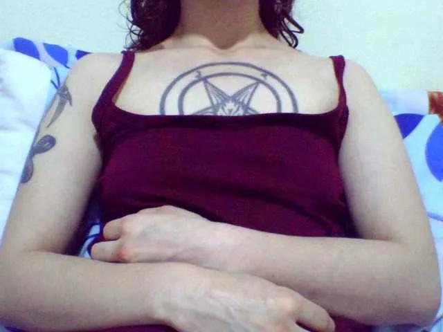 Offline Celena980 on BongaCams