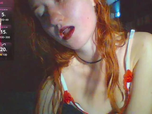 Offline cherrrylips on BongaCams