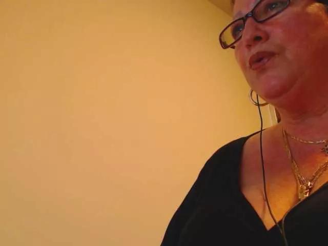 Connyat99 on BongaCams 