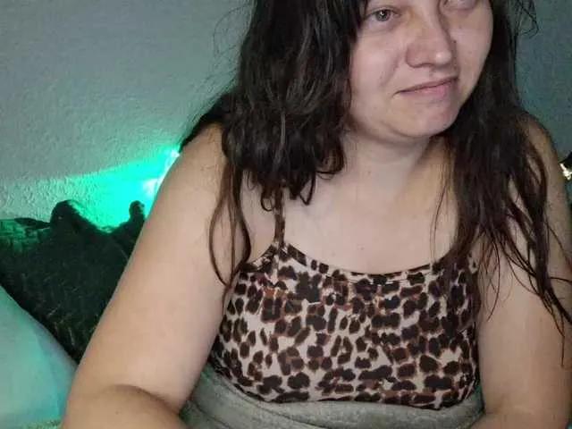 Offline CyndeeWinter on BongaCams