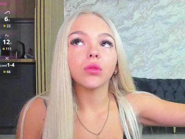 Avatar of DaisyAbby03