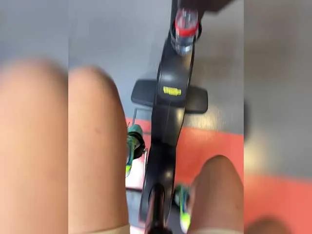 Offline DIVORA on BongaCams