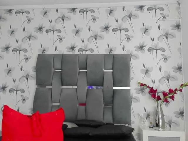 Ehotloveaxxx — I am a very shy girl until the moment you tell me that you are excited looking at me Mm that really drives me crazy, knowing that you touch yourself while you see my small body!