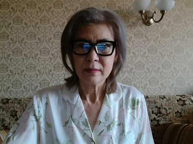 Elegant00Lady on BongaCams 