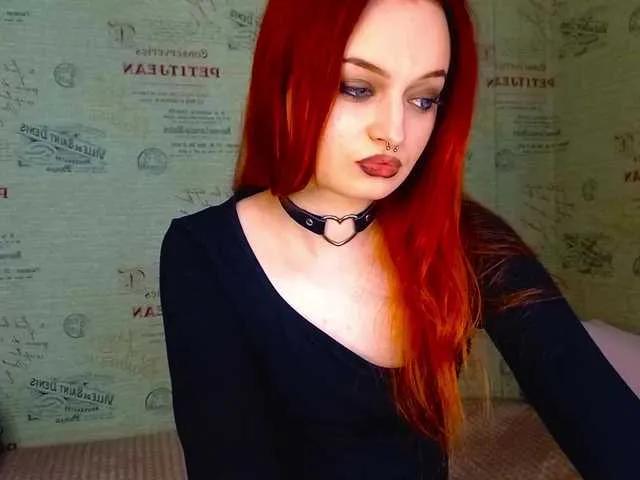 emiless — Freechat on BongaCams