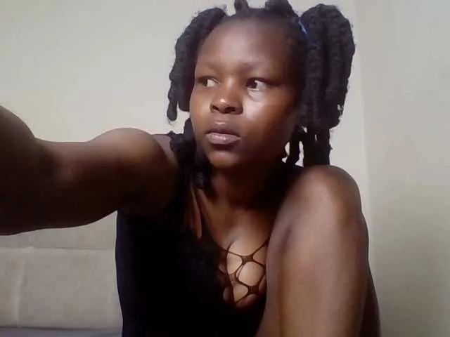 BongaCams Empressvee  is Freechat  Empressvee — Tips