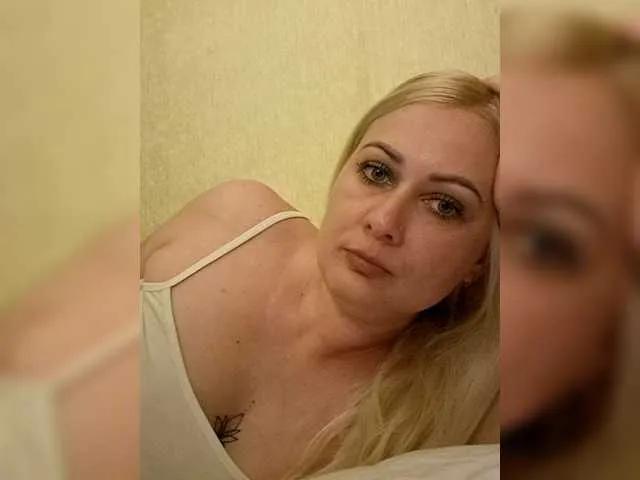 Enni1 on BongaCams 