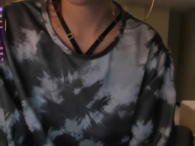 BongaCams EsmeraldaGrace  is Freechat  EsmeraldaGrace — I love it when they support me, that means they like my show and get horny with my body.