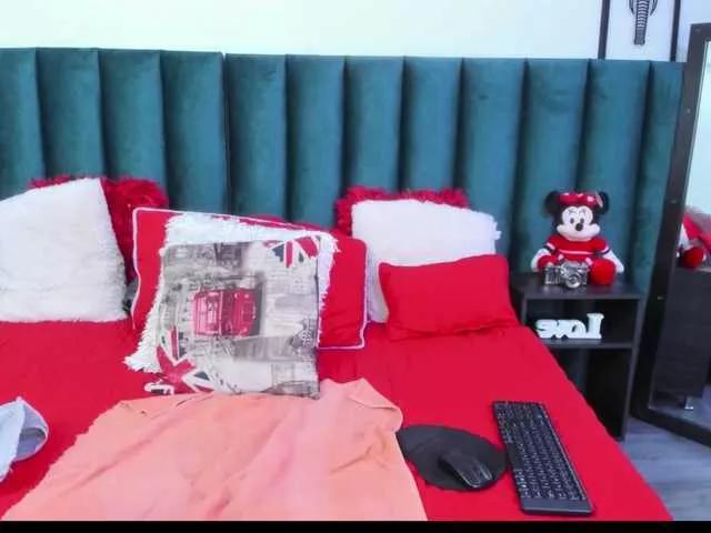 esmeraldamf on BongaCams 