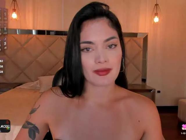 Offline GiaFerrara on BongaCams