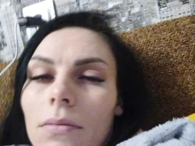 Offline Gospozha-77 on BongaCams