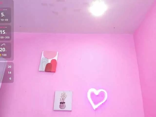 Offline HannahMiller on BongaCams