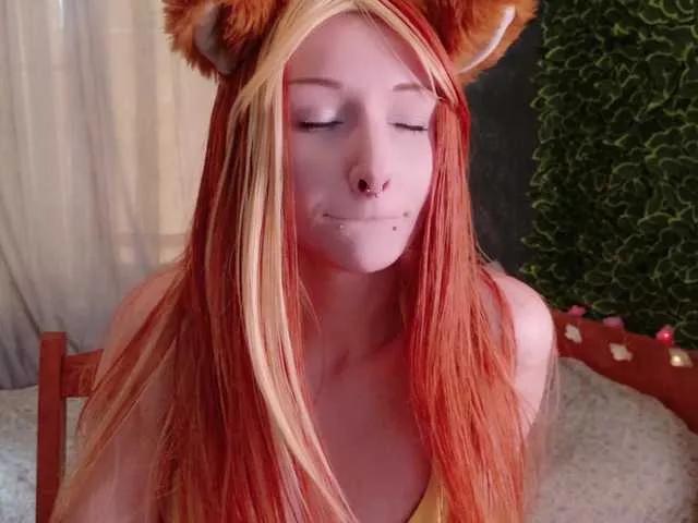 HannaXO —  What turns me on?
 Genuine compliments
 Bold ideas in private shows
 Electric chemistry and passion
 Anal shows
 Lovense toys vibrations and toy control
Pussy play