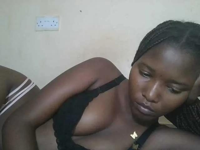 Hornyqueen4 — Freechat on BongaCams