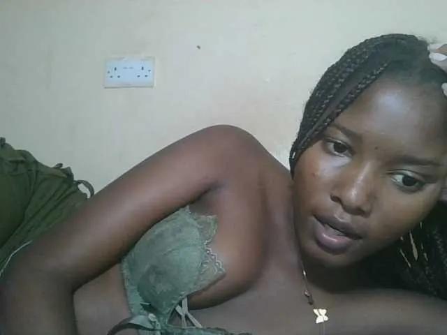 Hornyqueen4 — Freechat on BongaCams