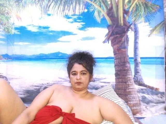 Freechat indianstar75 on BongaCams