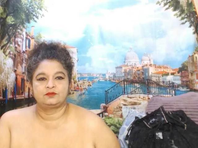 Freechat indianstar75 on BongaCams